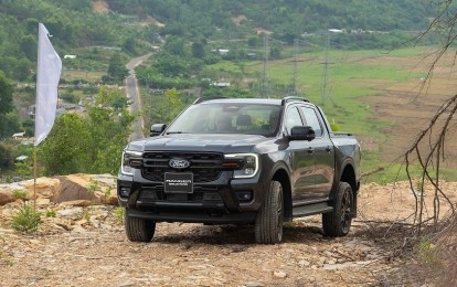 Mục sở thị Ford Ranger Wildtrak máy dầu V6 3.0L: Khi xe bán tải không còn chỉ để chở hàng